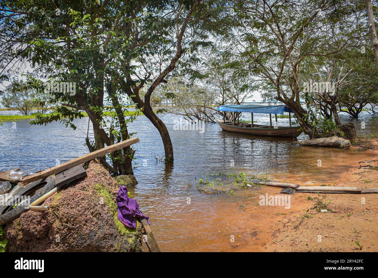 Amazon river, Brazil, Amazonian Tribe with the largest volume of land