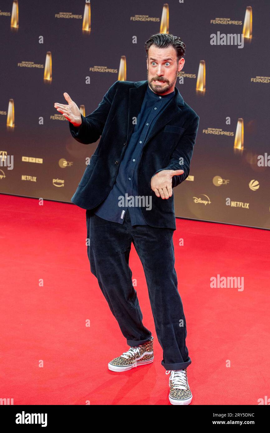 Jan KOEPPEN, Köppen, Moderator, Roter Teppich, Red Carpet Show, Ankunft