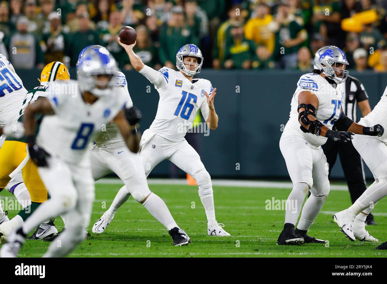 Jared goff lions packers hi-res stock photography and images - Alamy