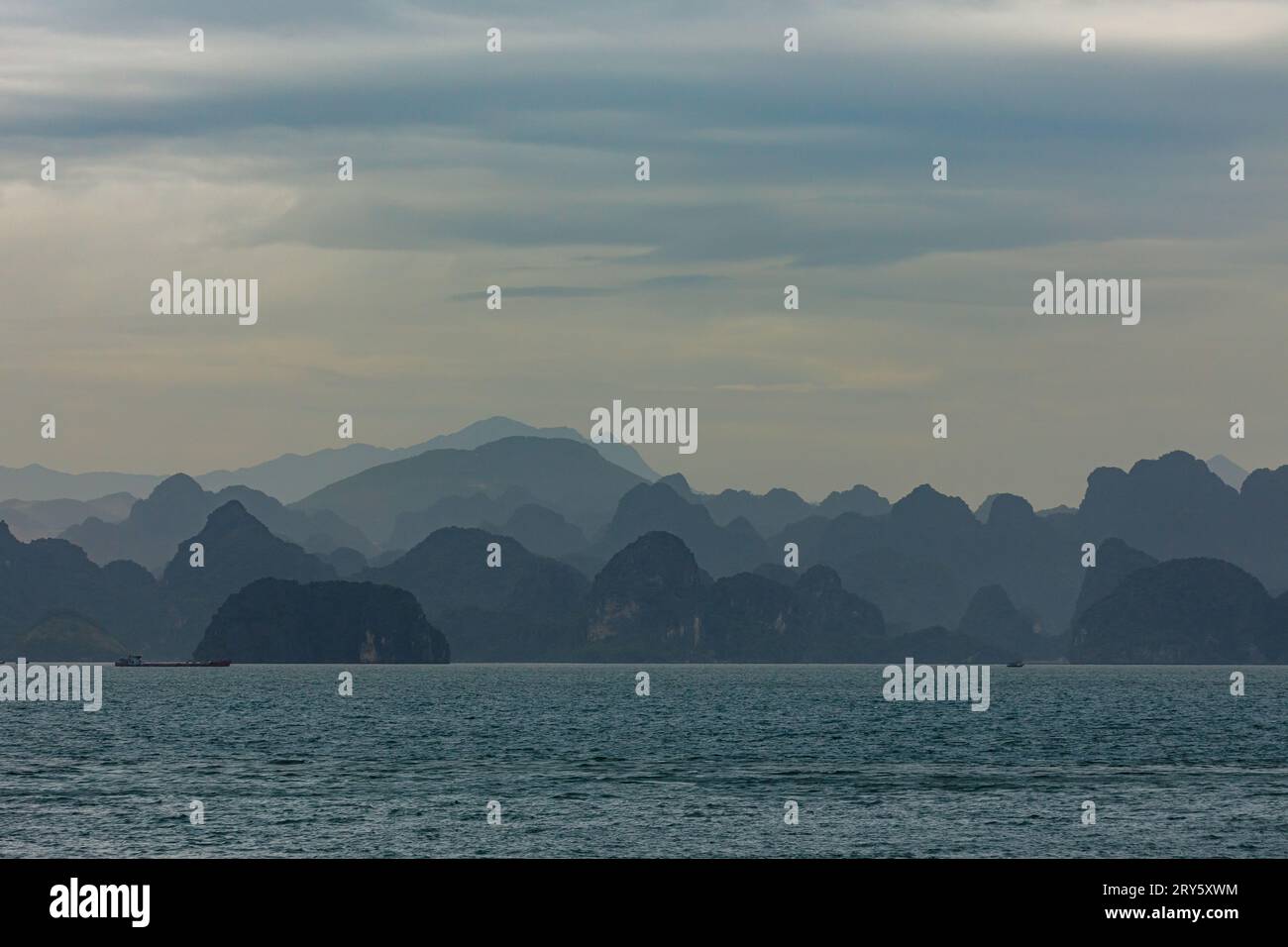 A Vietnamese Note of Two Hundred Thousand Shot Against the Limestone in Ha  Long Bay that is Printed in the Note Stock Photo - Image of halong, market:  123649000