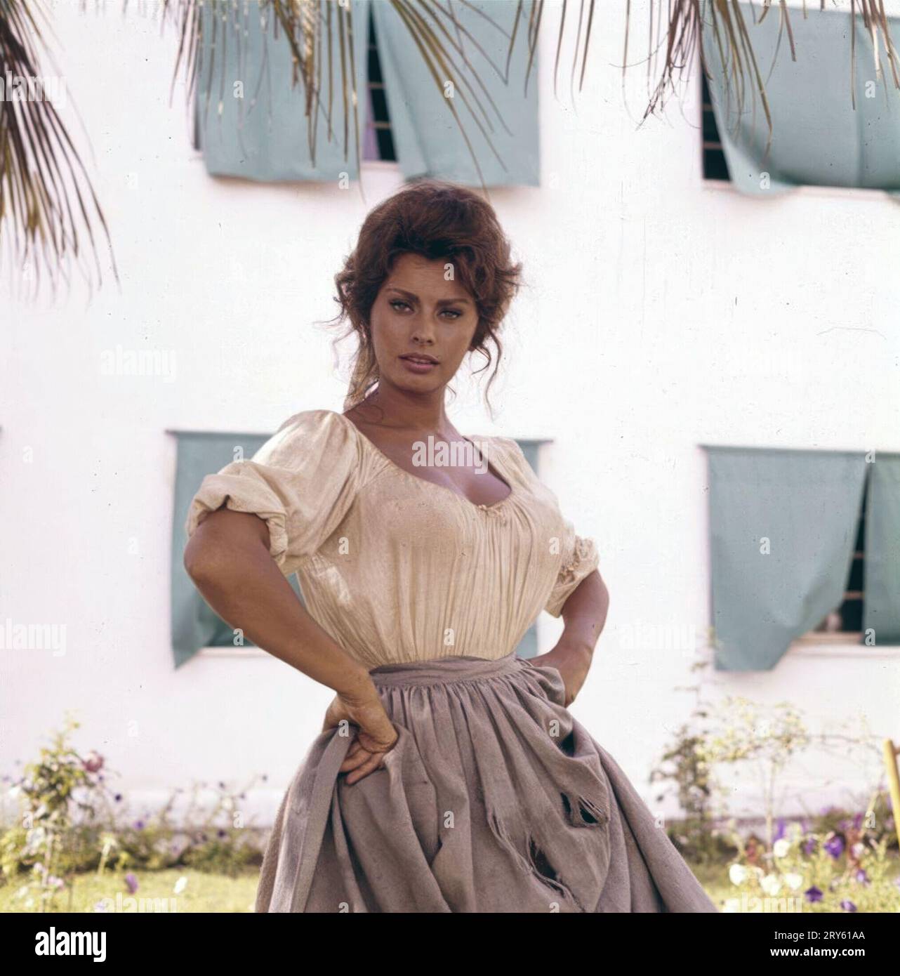 SOPHIA LOREN in MADAME SANS-GENE (1961), directed by CHRISTIAN-JAQUE. Credit: EMBASSY PICTURES / Album Stock Photo