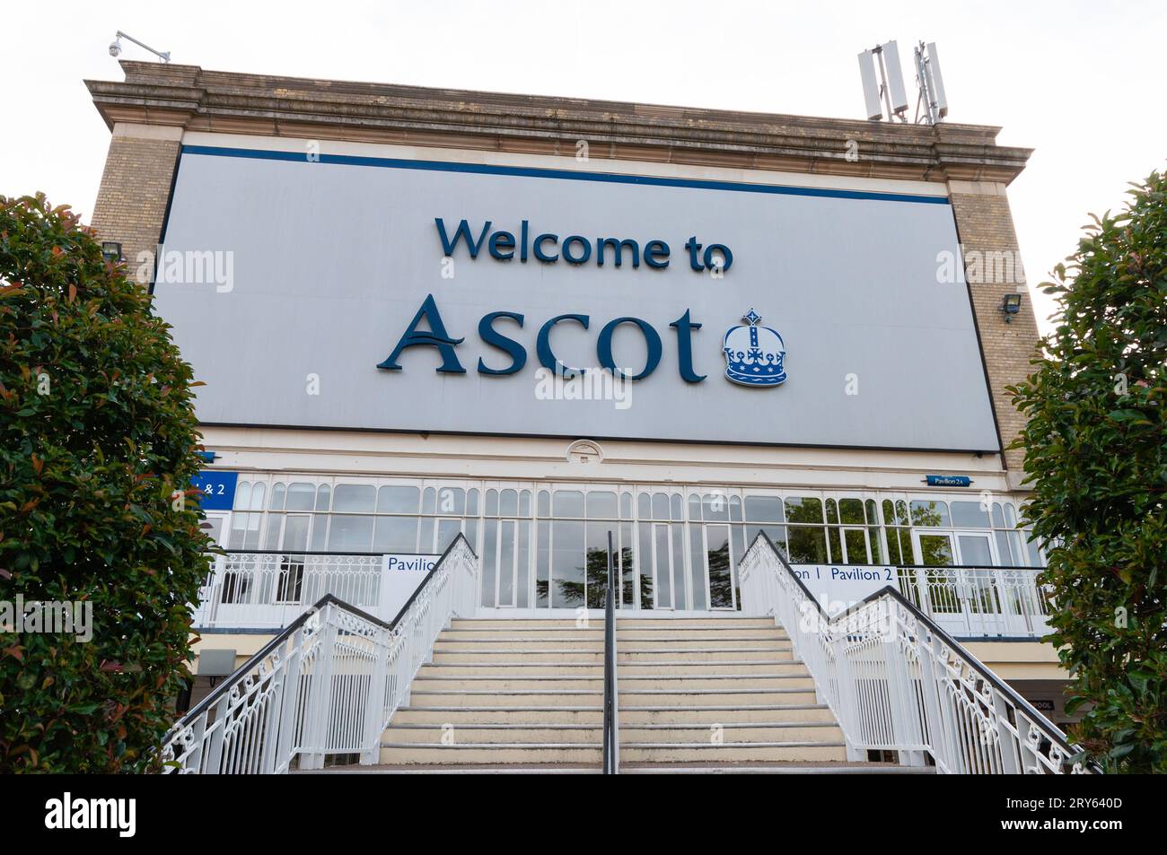 Welcome to Ascot sign. Pavilion at Royal Ascot racecourse, Royal Berkshire, UK Stock Photo