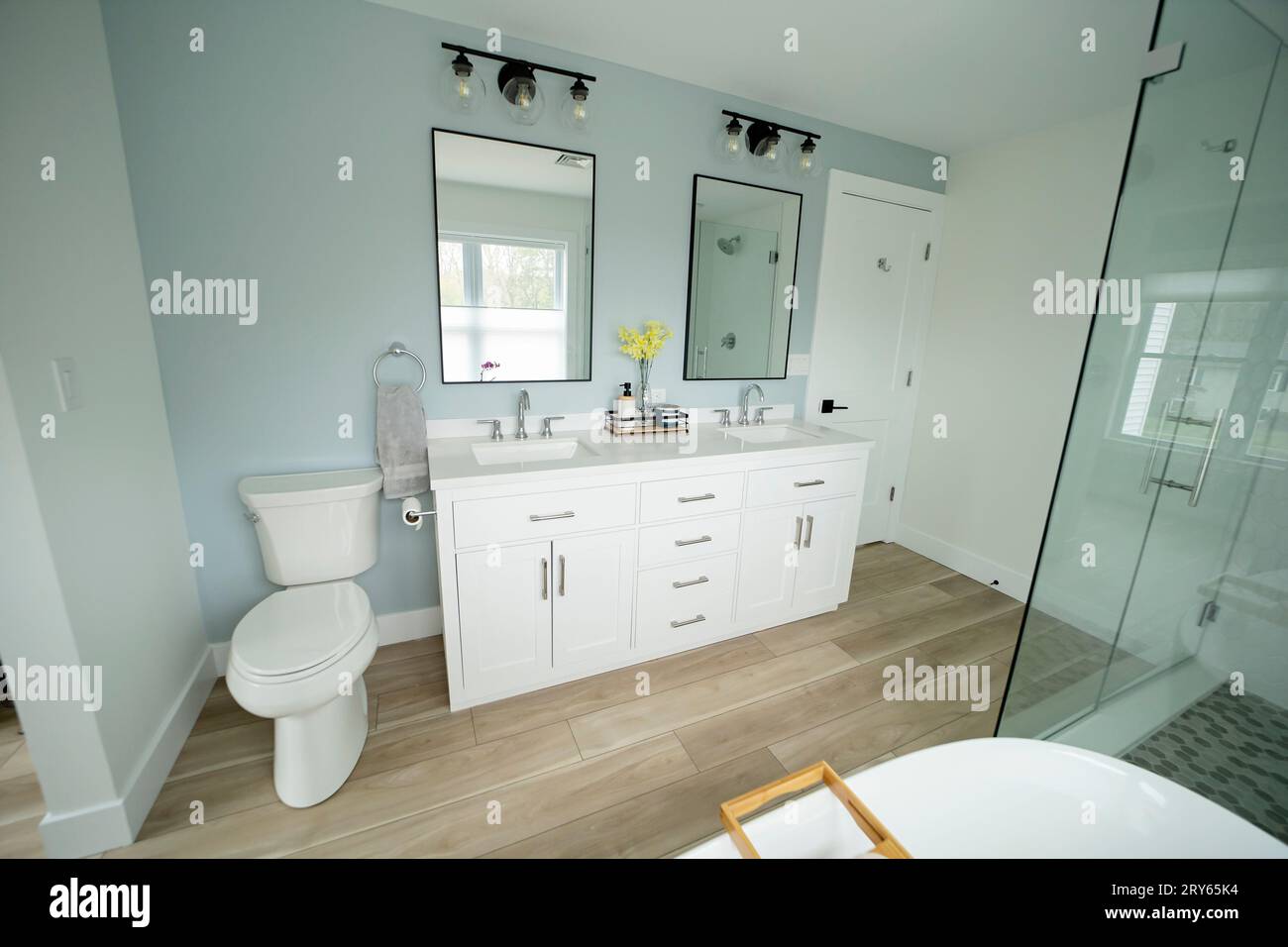 Modern double vanity, showcasing functionality in bathroom design Stock 