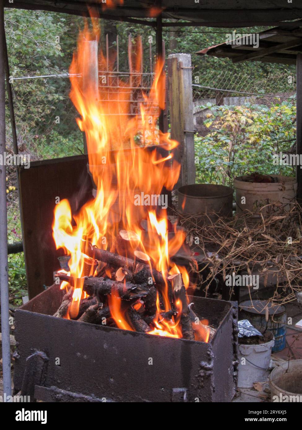 Ash pan hires stock photography and images Alamy