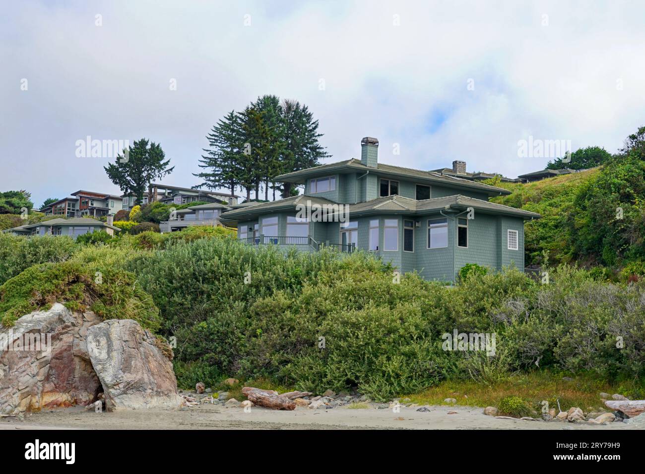 Beach houses along the coast of Oregon Stock Photo