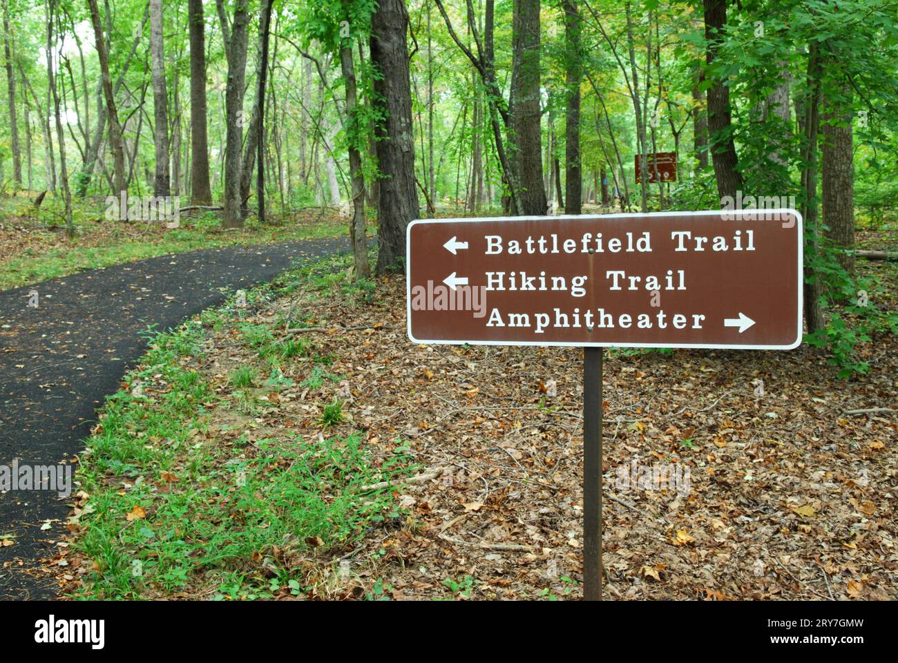 Photo shows hiking trail information sign at the Kings Mountain