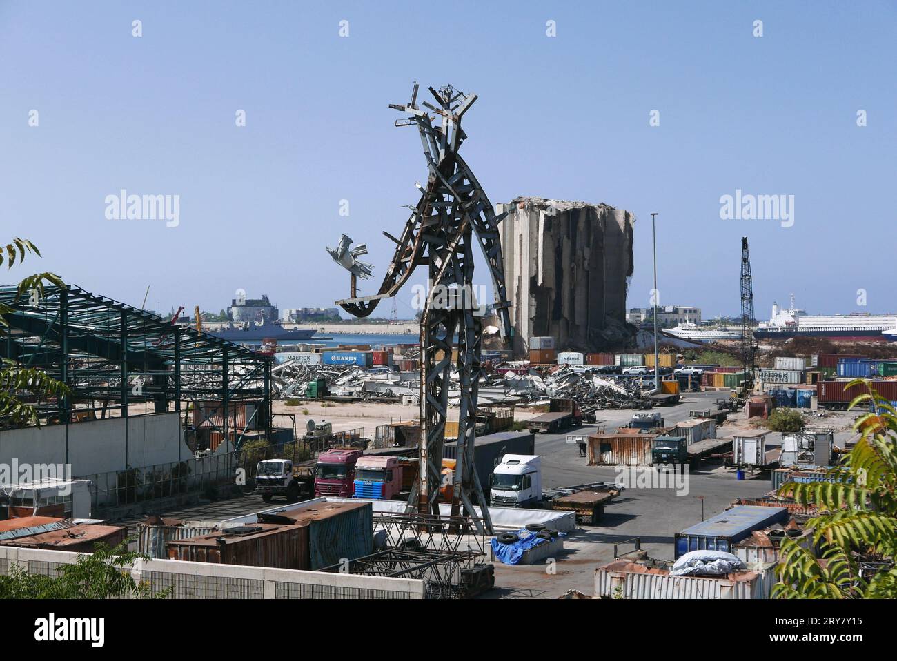 Beirut, Lebanon. 29th Sep, 2023. A shot of the port of Beirut, Lebanon, on September 29 2023. On the background, the remains of grain silos ravaged by the massive explosion of August 4 2020; on the foreground, the monument built in memory of the victims. (Photo by Elisa Gestri/Sipa USA) Credit: Sipa USA/Alamy Live News Stock Photo