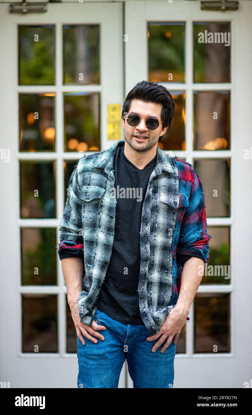 Rajveer Deol Hi-res Stock Photography And Images - Alamy