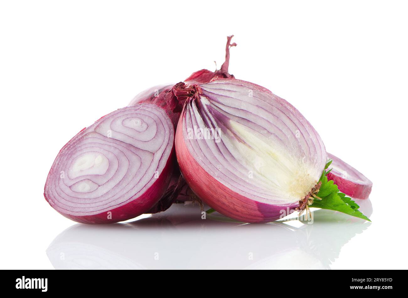 White onion pile hi-res stock photography and images - Alamy