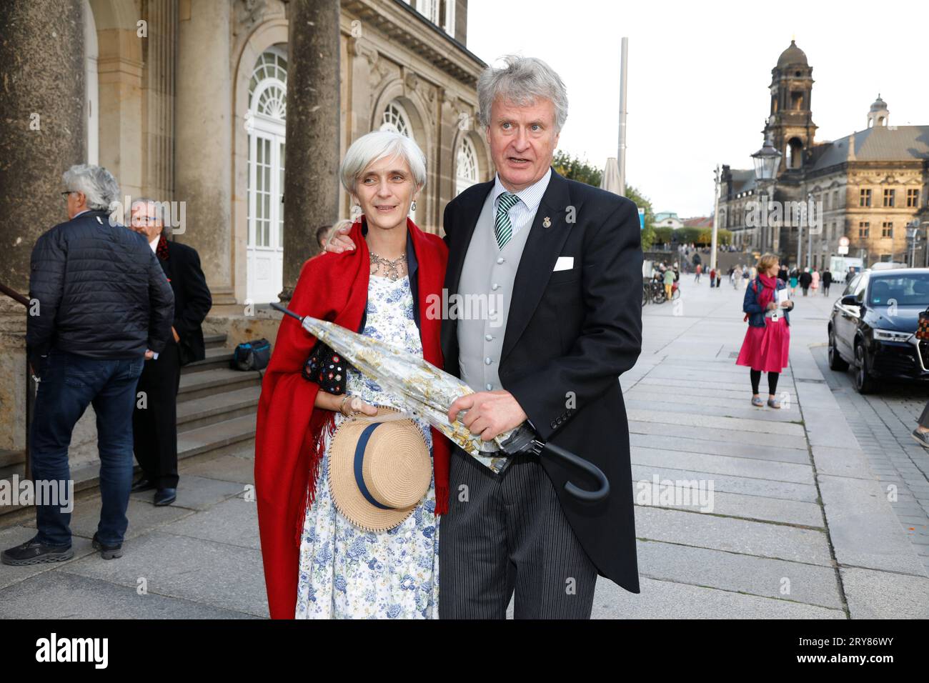 Hubertus von Below mit seiner Frau Dorothea beim Empfang anlässlich der