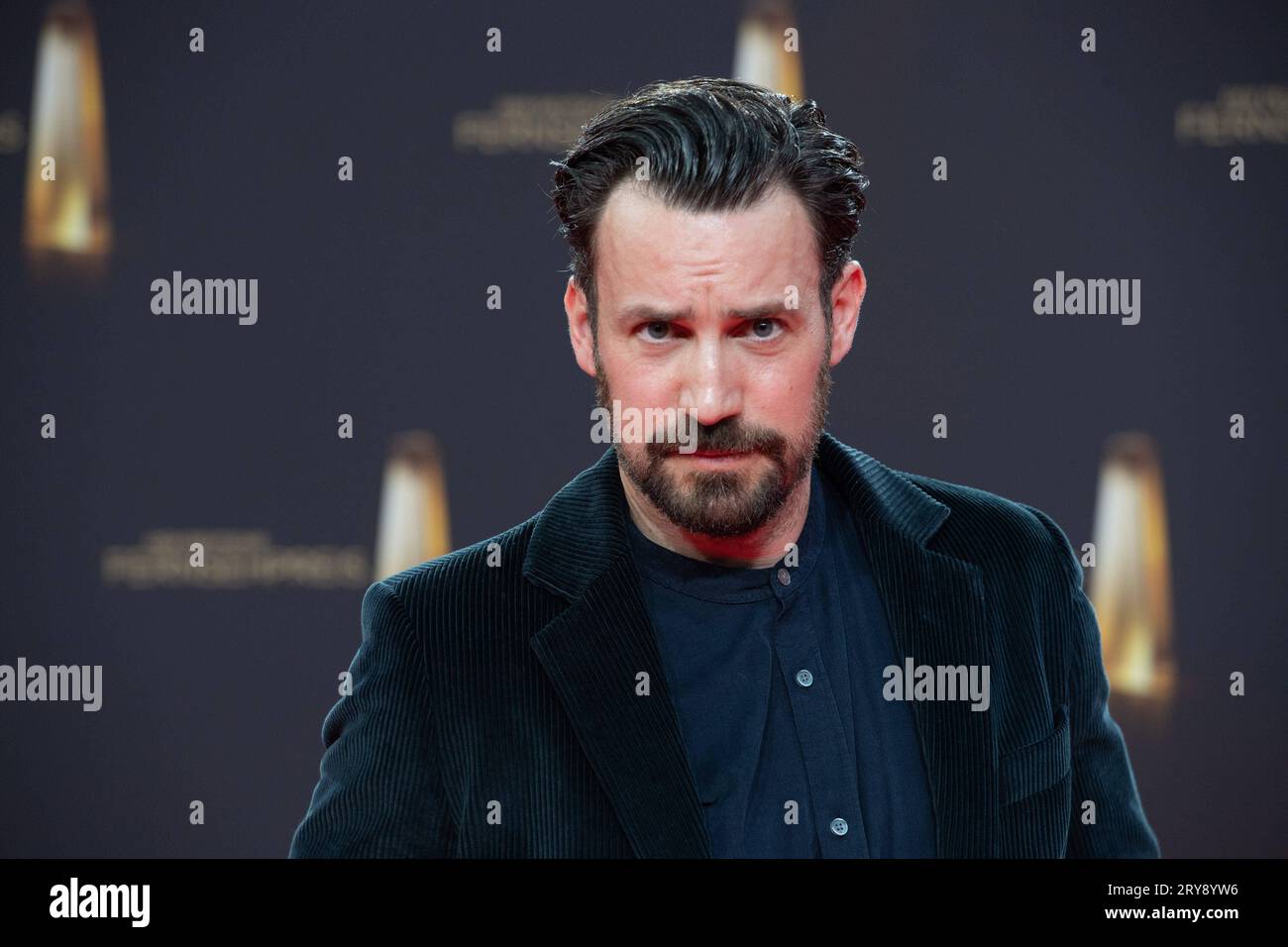 Jan KOEPPEN, Köppen, Moderator, Roter Teppich, Red Carpet Show, Ankunft