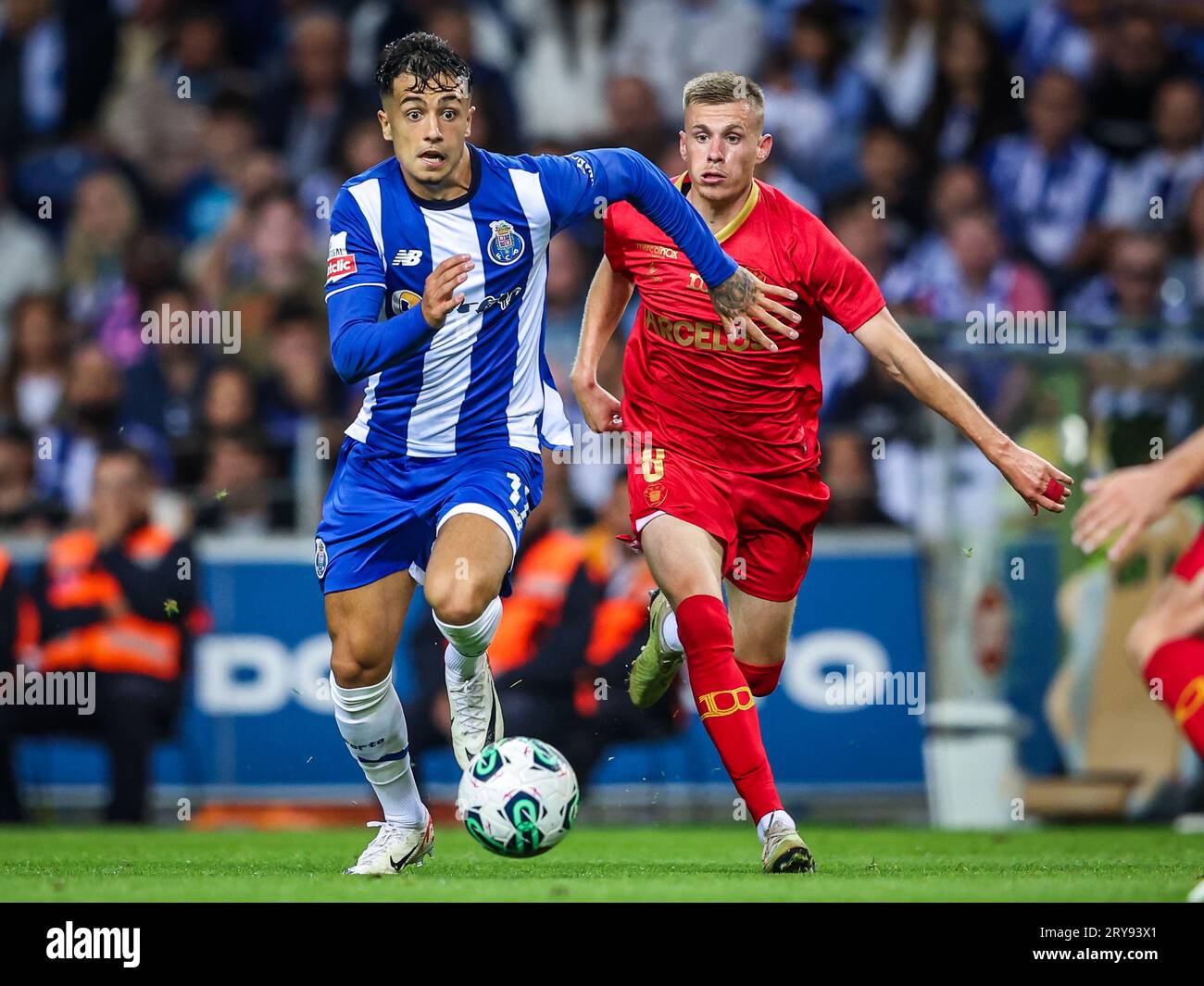 Iván Jaime, FC Porto player in action during the game, FC Porto vs Gil 