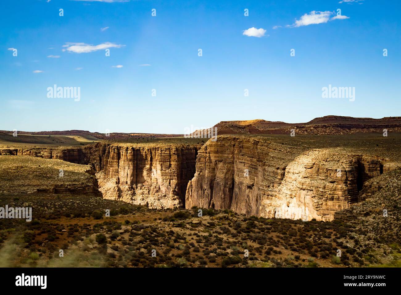 Desert canyon walls rocky hi-res stock photography and images - Alamy