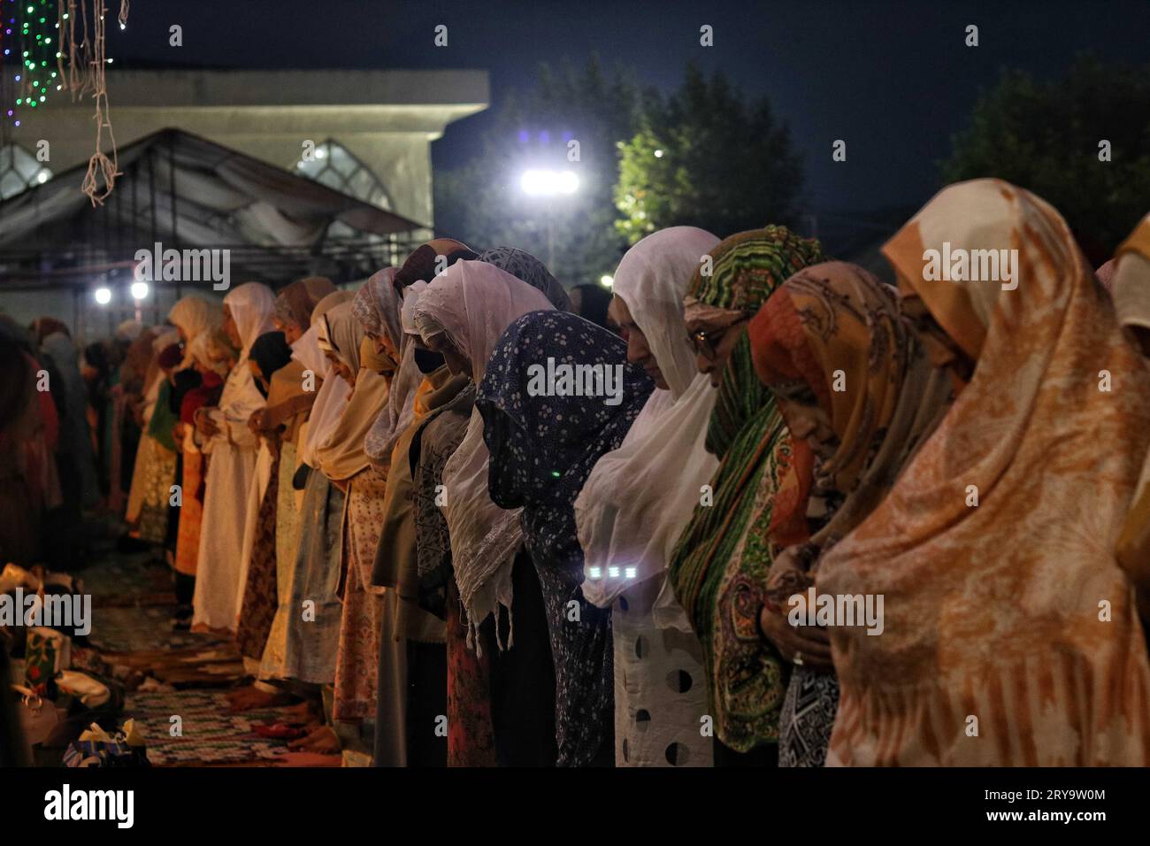 September 29, 2023, Srinagar Kashmir, India : Kashmiri Muslim women ...