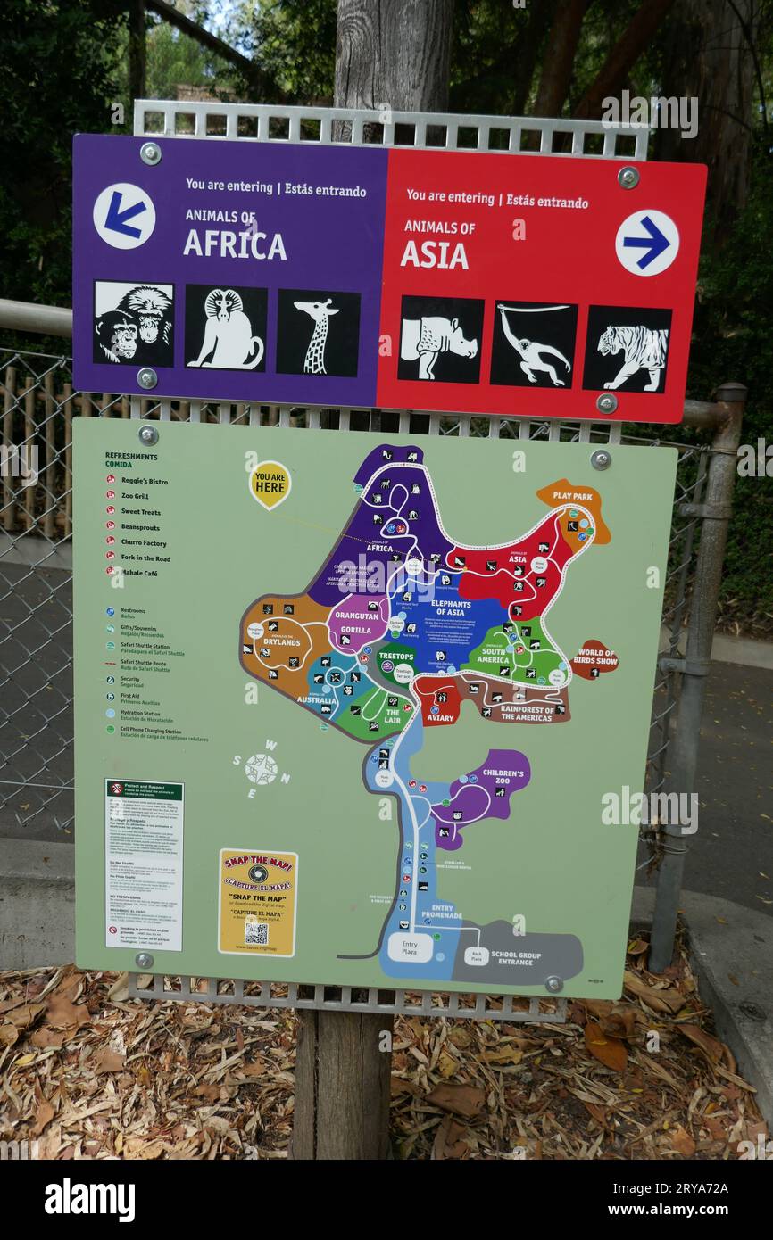 Los Angeles California USA 27th - Los Angeles California Usa 27th September 2023 Zoo Map At La Zoo On September 27 2023 In Los Angeles California Usa Photo By Barry Kingalamy Stock Photo 2RYA72A 