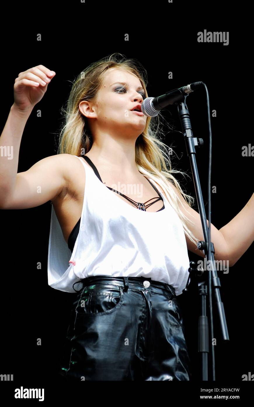 Daisy May Keeley Coburn Daisy Dares You, V2010, Hylands Park