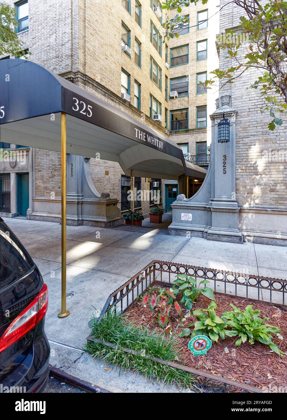 325 West 45th