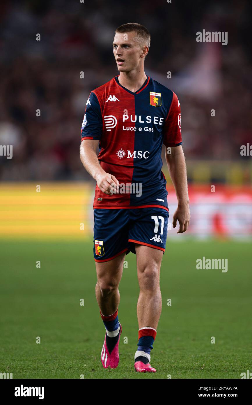 Albert Gudmundsson of Genoa CFC looks on during the Serie A football match  between Genoa CFC and AS Roma Stock Photo - Alamy