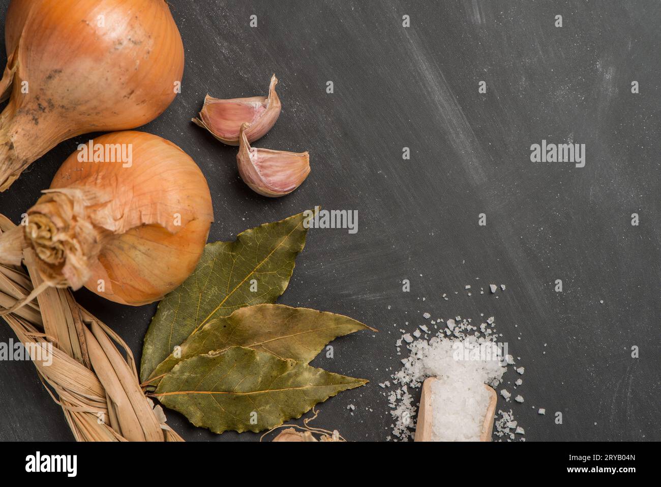 Onions and garlic Stock Photo Alamy