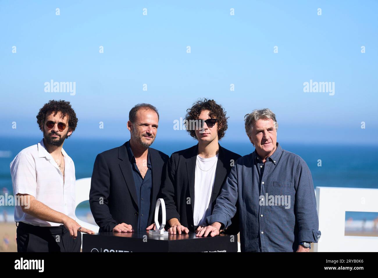 September 30, 2023, Madrid, Madrid, Spain: Thomas Lilti, FranÃ§ois Cluzet, Vincent Lacoste, William Lebghil attended 'A Real Job (Un metier serieux)' Photocall during 71st San Sebastian International Film Festival at Kursaal Palace on September 30, 2023 in Donostia / San Sebastian, Spain (Credit Image: © Jack Abuin/ZUMA Press Wire) EDITORIAL USAGE ONLY! Not for Commercial USAGE! Stock Photo