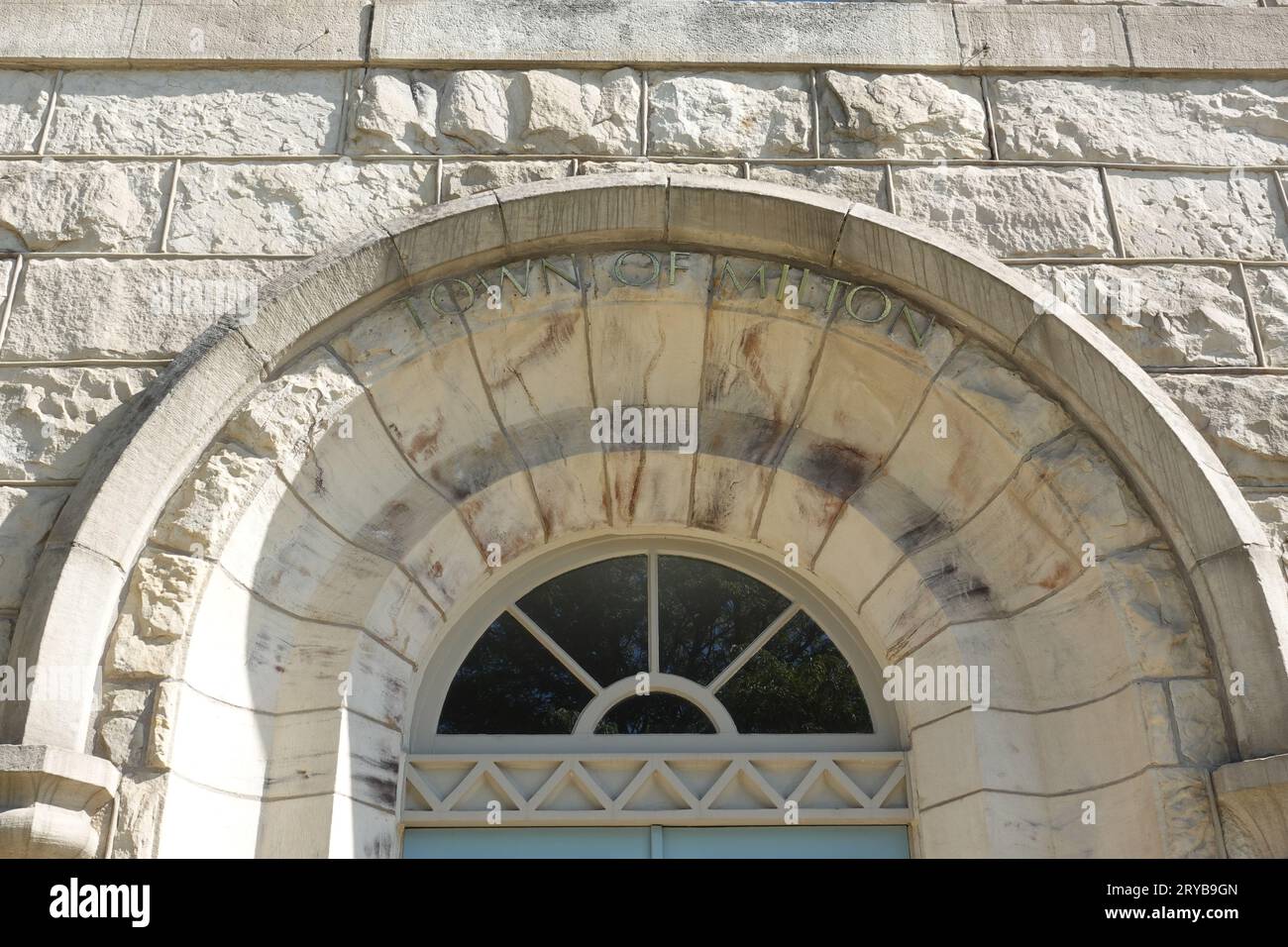 Milton Town Hall in Milton, Ontario, Canada Stock Photo - Alamy