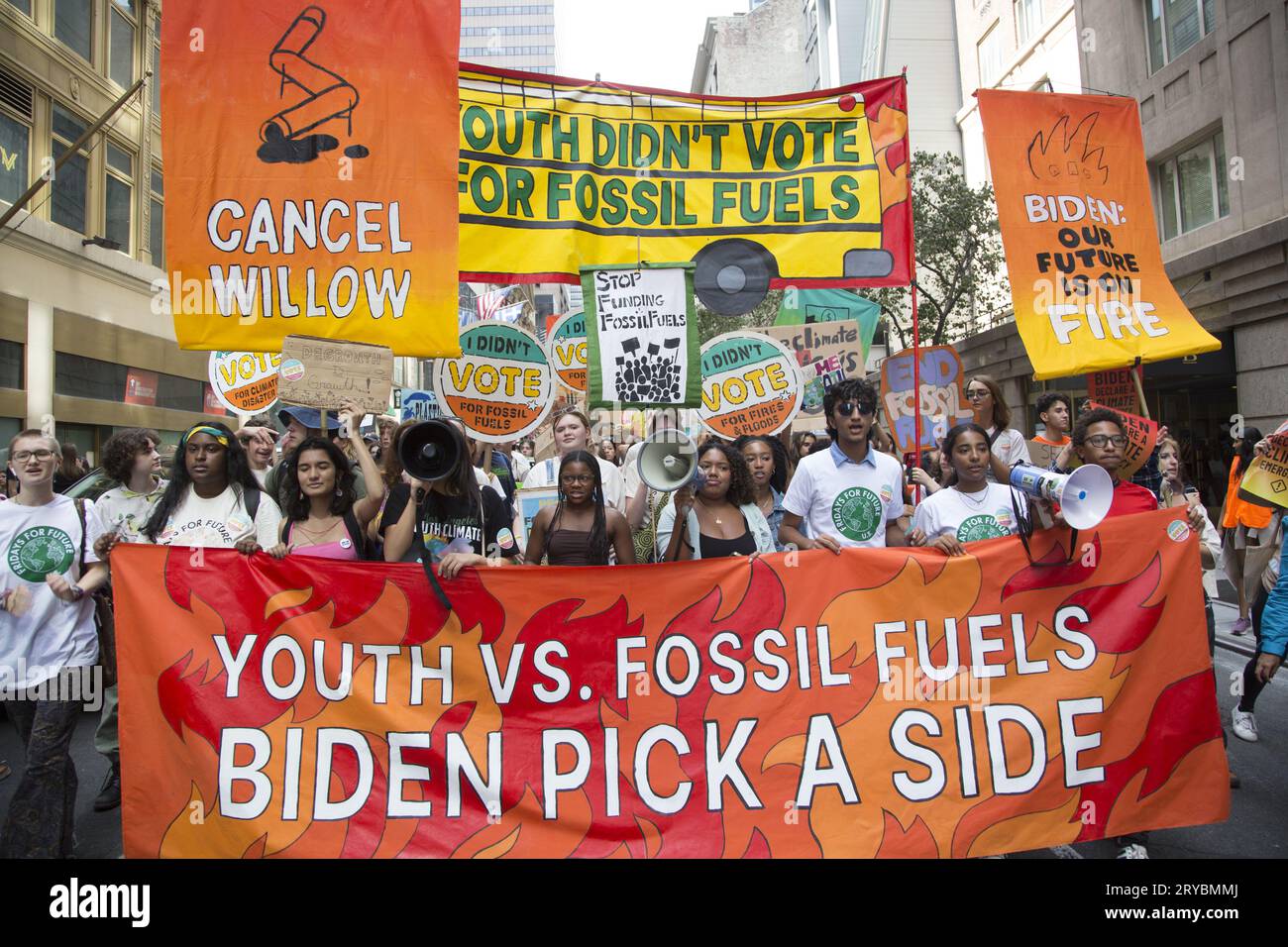 On Sunday September 17, an estimated 75,000 people marched in the streets of New York City in the largest climate event in the US since the onset of COVID. The march called for President Biden to take much stronger action against fossil fuels, including fulfilling his campaign pledge to stop issuing permits for fossil fuel extraction on federal lands and for him to formally declare a climate emergency Stock Photo