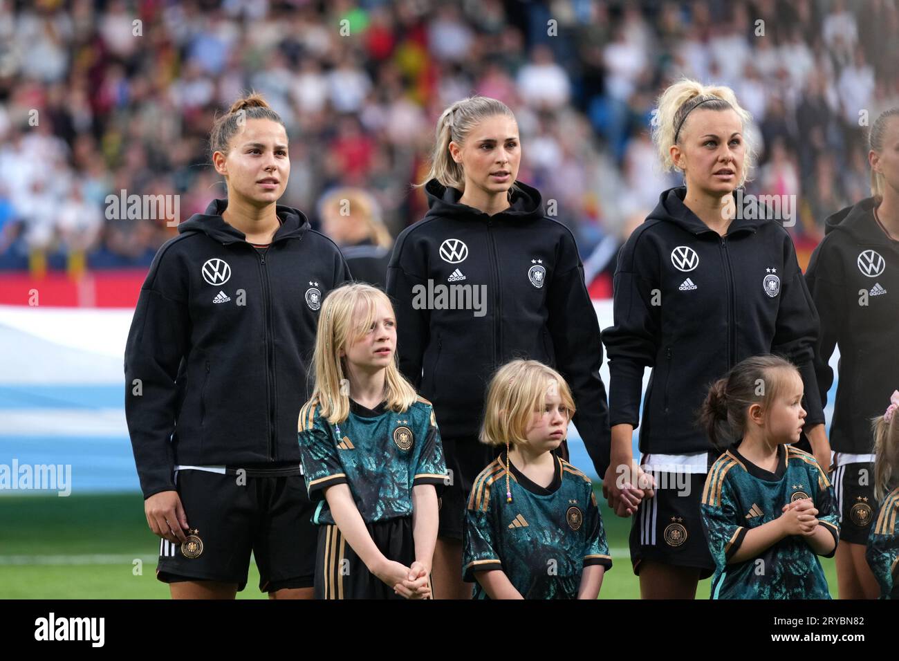 Bochum, Germany, September 26th 2023 Lena Oberdorf ( 6 Germany ) Jule Brand ( 22 Germany ) Lena