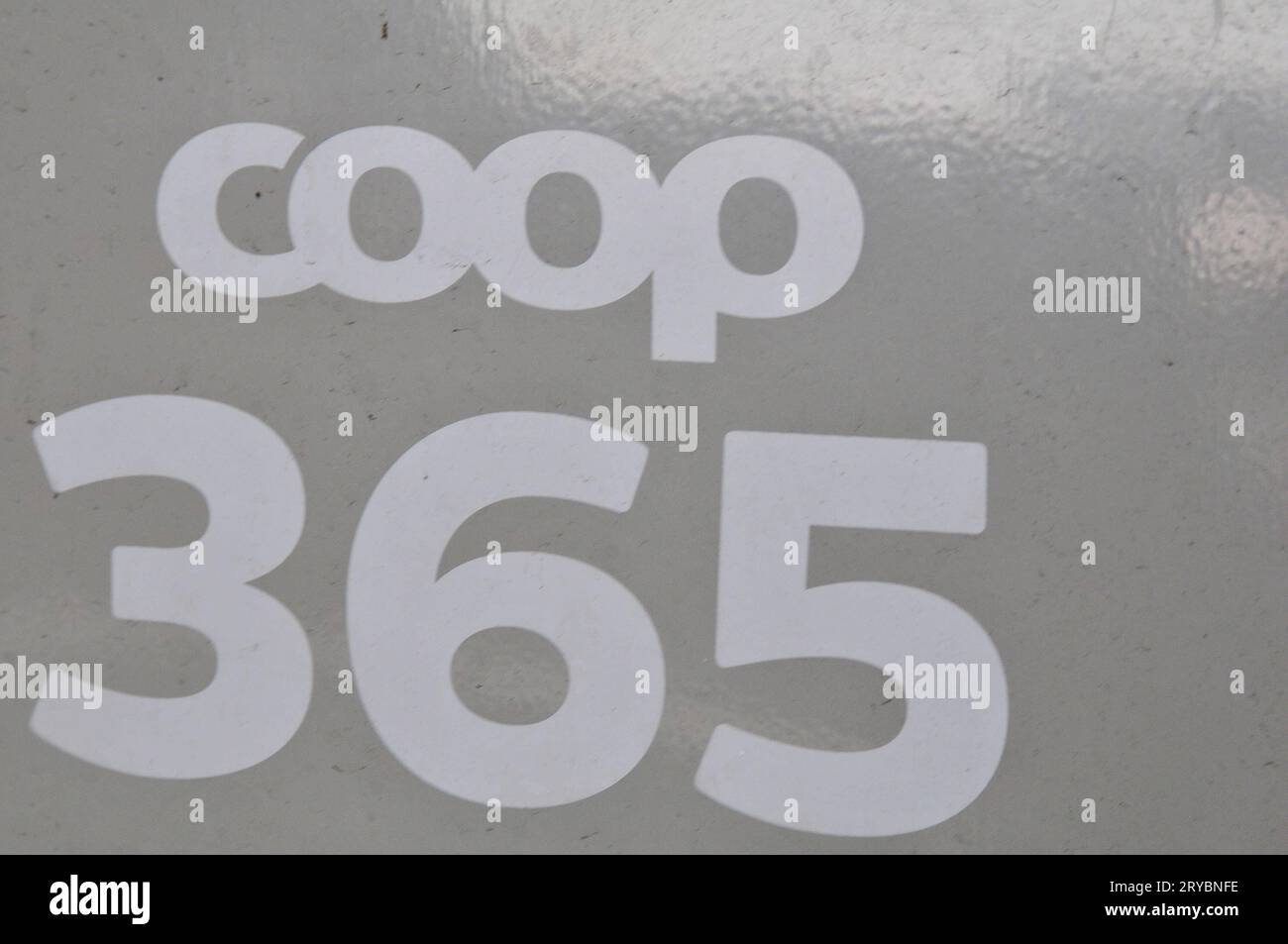 Copenhagen/Denmark/30 September 2023/365 discount coop grocery store in