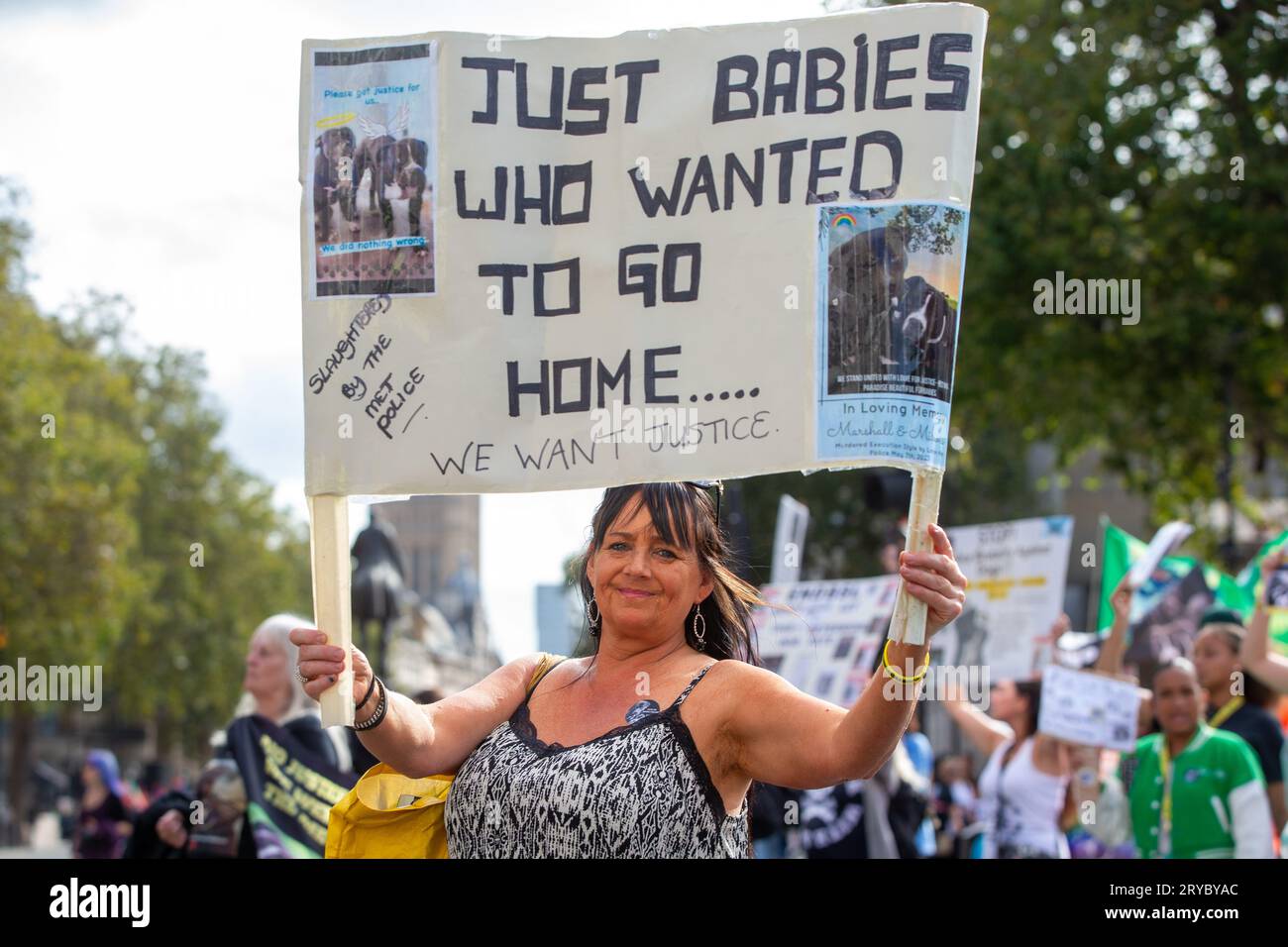 London, England, UK. 30th Sep, 2023. XL Bully owners stage protest ...
