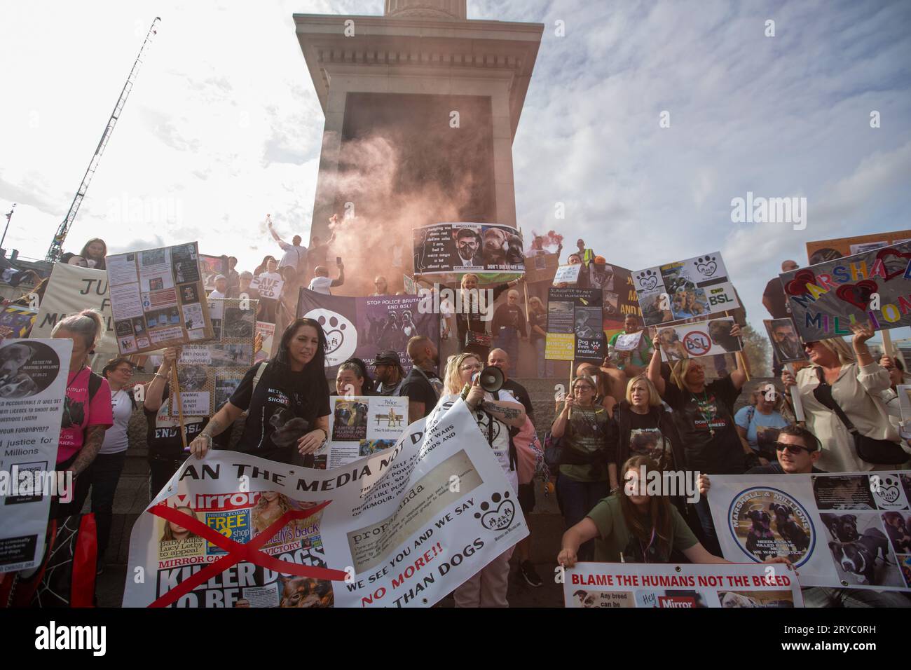 London, England, UK. 30th Sep, 2023. XL Bully owners stage protest ...