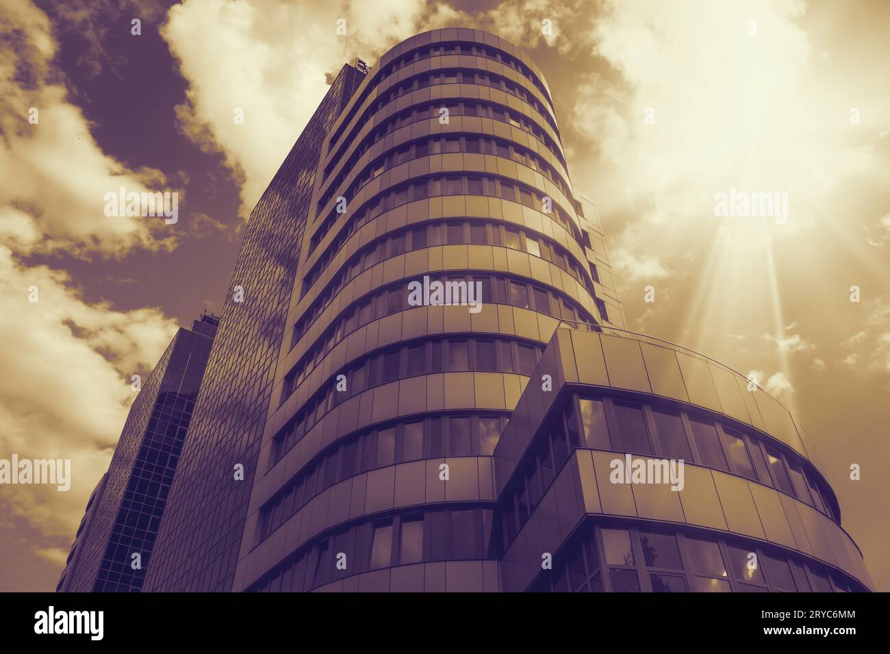 Modern finance building hi-res stock photography and images - Alamy