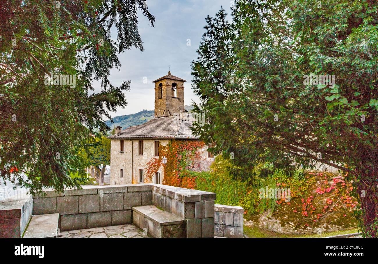 Mountain village in Tuscany Stock Photo - Alamy