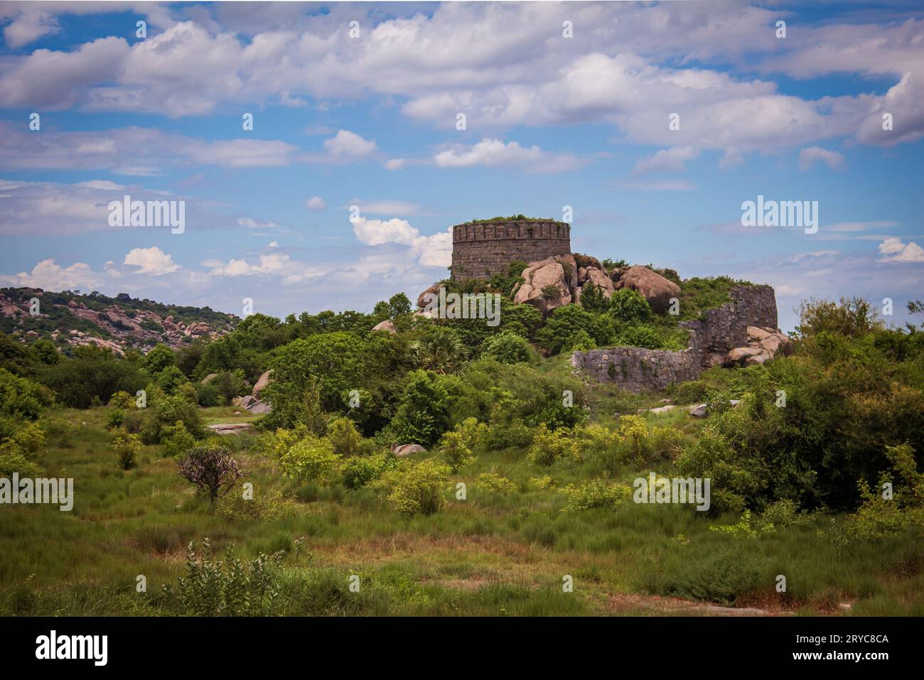 Hillock hi-res stock photography and images - Alamy