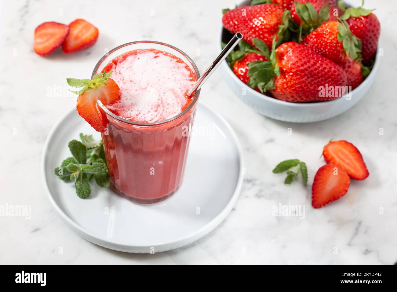 Sweet fresh strawberry smoothie hi-res stock photography and images - Alamy