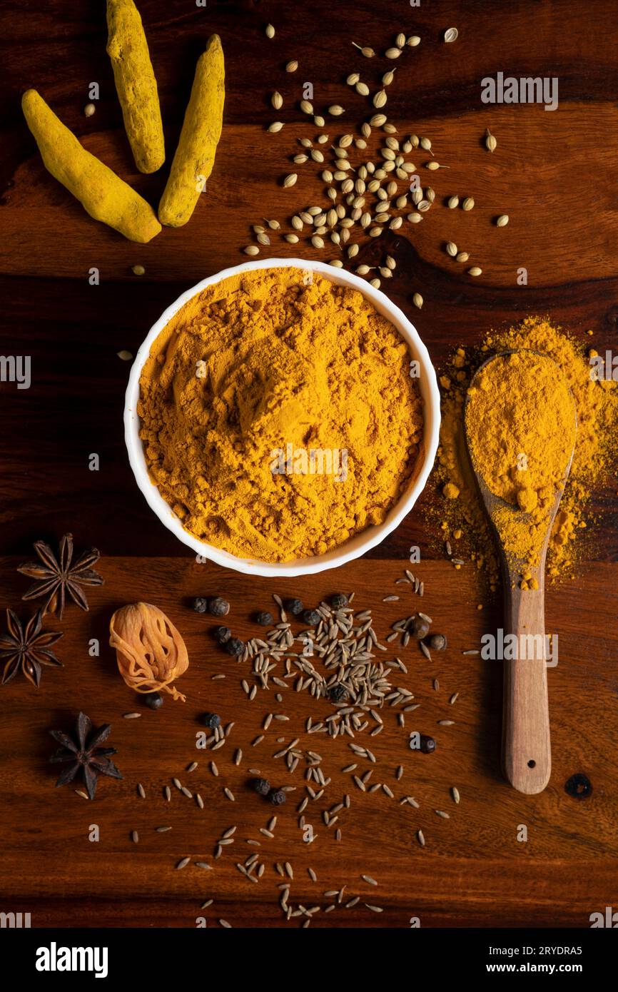 Herbal medicine powder hi-res stock photography and images - Alamy
