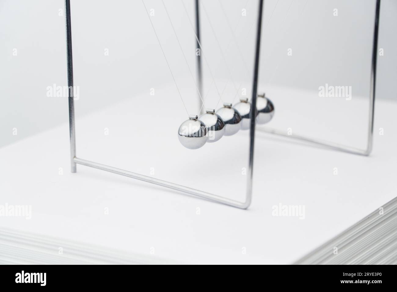 Newton's hotsell cradle debenhams