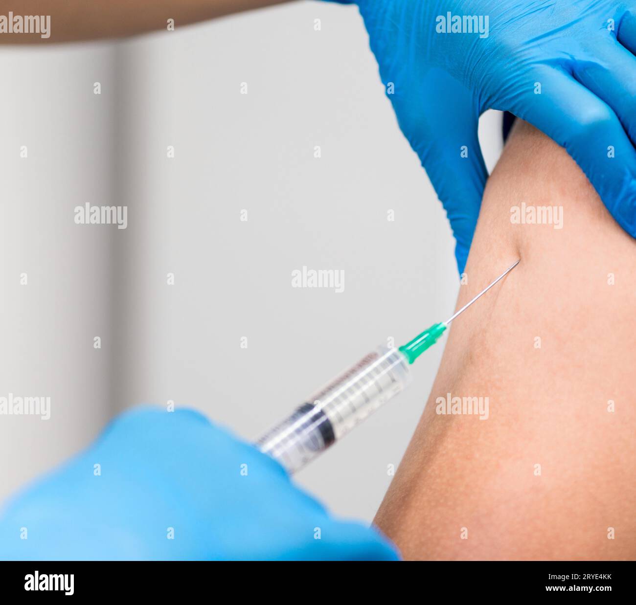 Woman doctor gives injection hi-res stock photography and images - Alamy