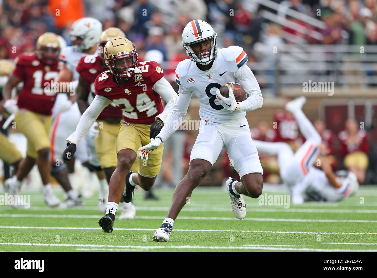 Alumni Stadium. 30th Sep, 2023. MA, USA; Virginia Cavaliers wide ...