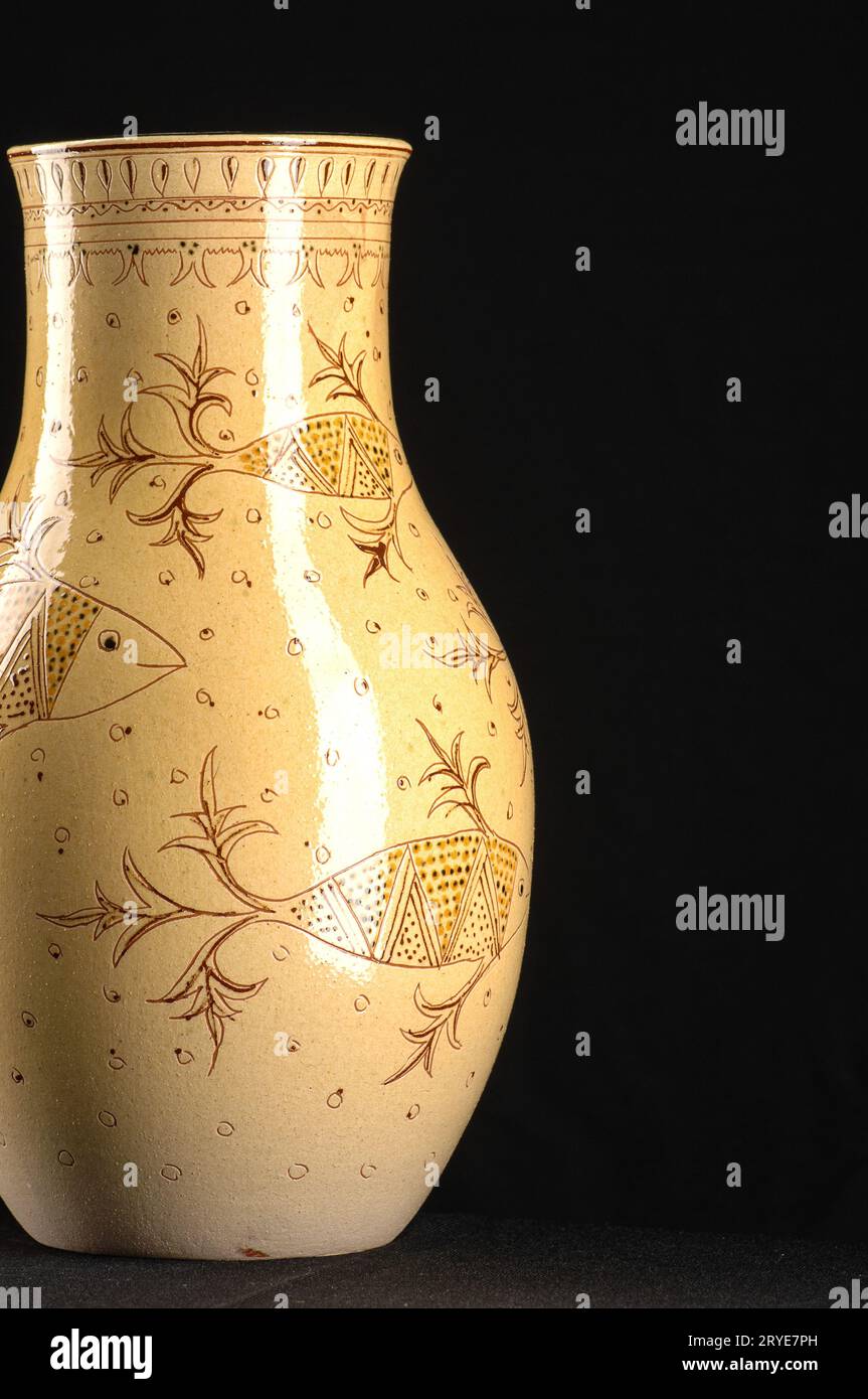 Antique vase drawing hi-res stock photography and images - Alamy