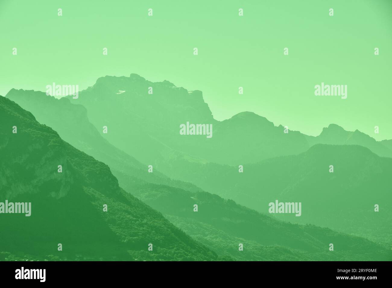Green mountain land hi-res stock photography and images - Alamy