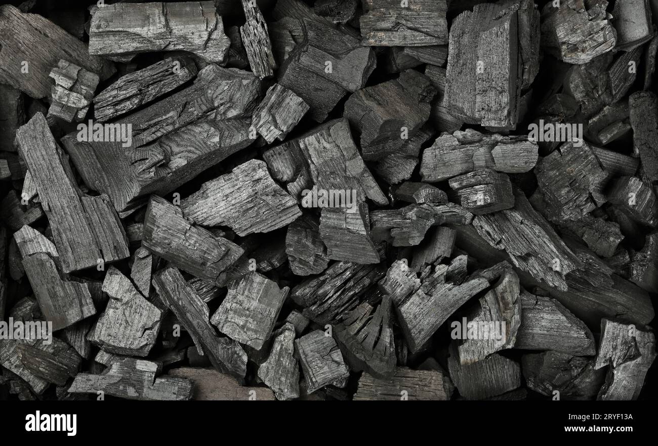 Background texture of many black charcoal pieces Stock Photo - Alamy