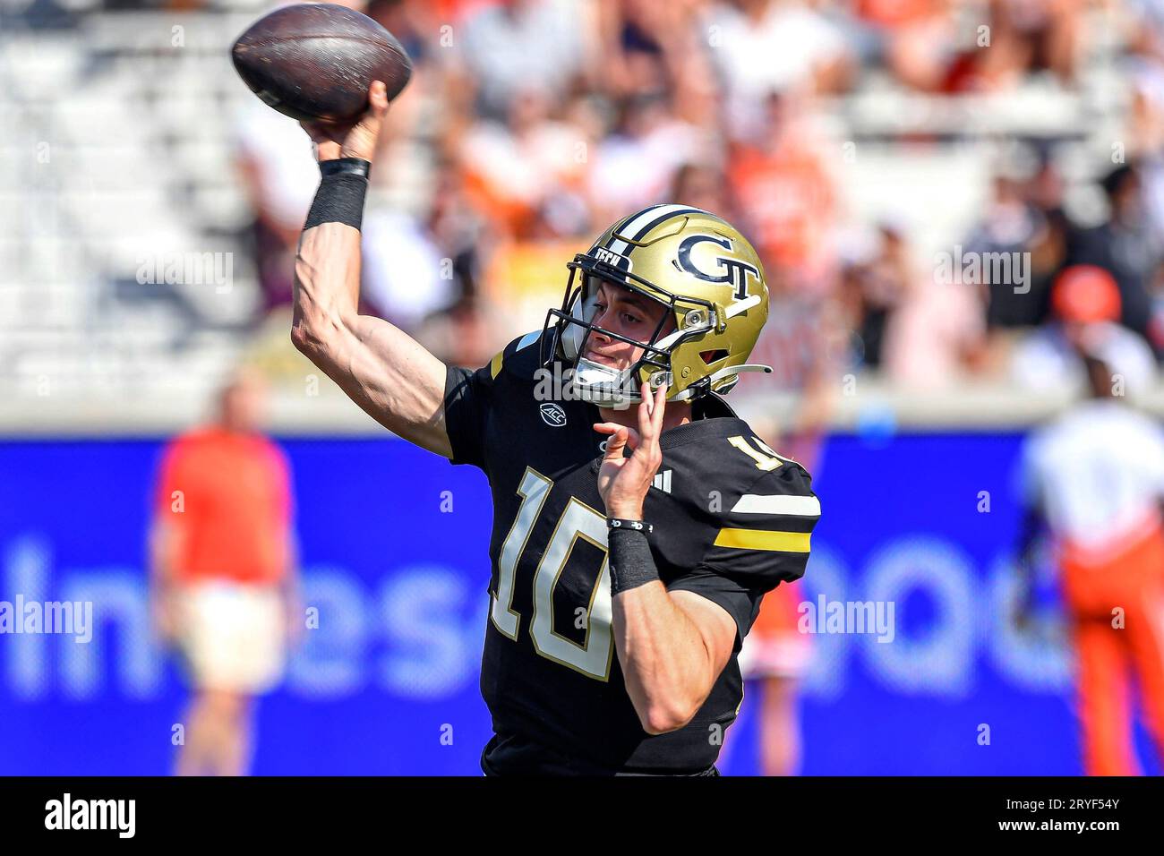 Tech quarterback Haynes King (10) passes during the first half