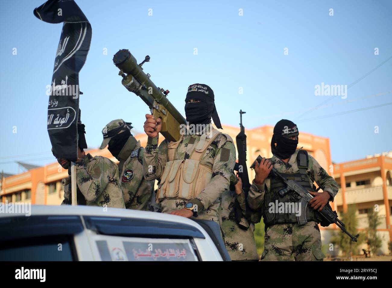 Gaza, Palestine. 29th Sep, 2023. Armed members of the Nasser Salah al-Din Brigades, participate in an anti-Israel military parade in Khan Yunis in the southern Gaza Strip. Credit: SOPA Images Limited/Alamy Live News Stock Photo