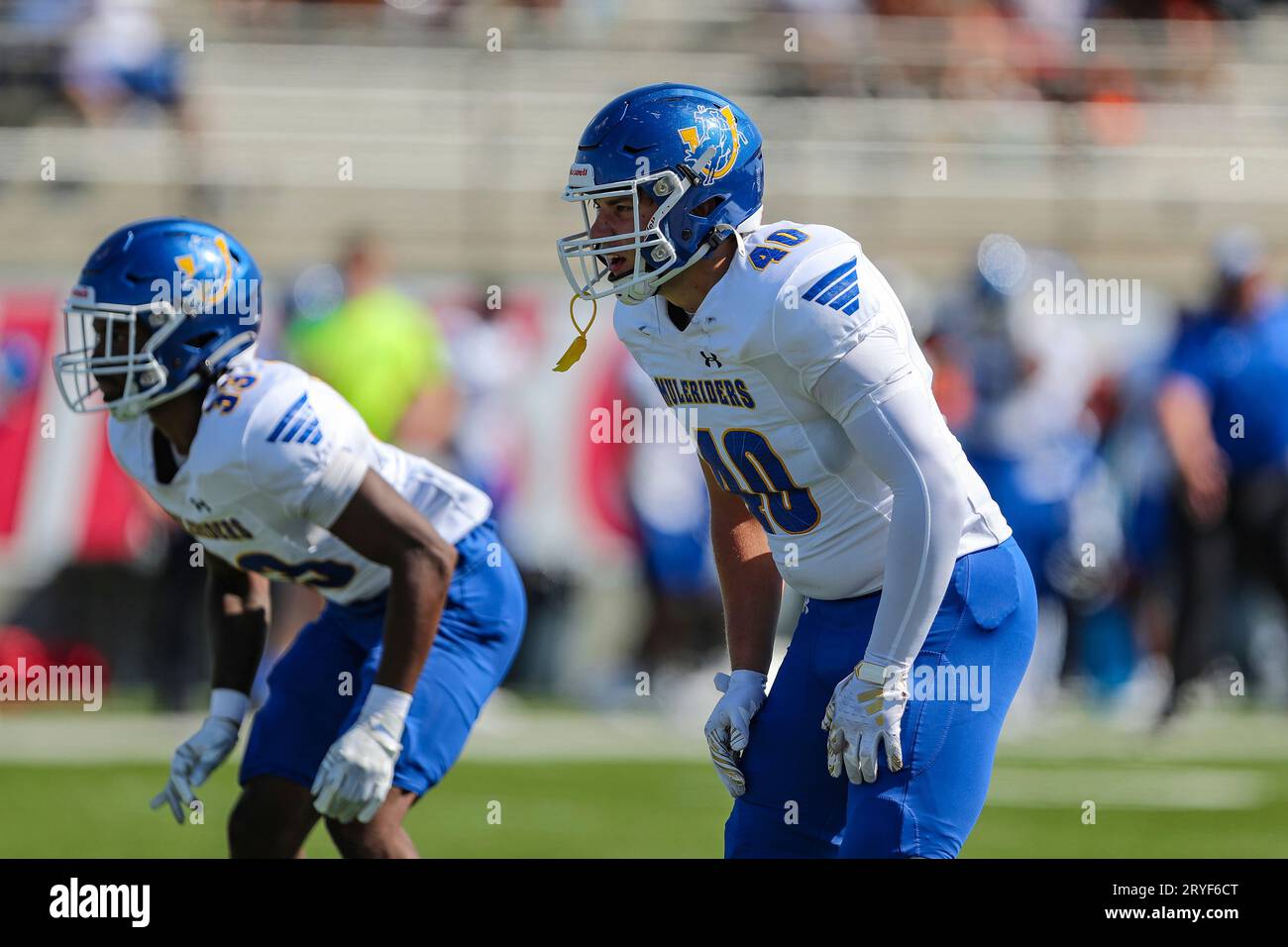 September 30, 2023:.Southern Arkansas Muleriders LB Patrick Sixbey (40)  ready for the snap during the first quarter of the NCAA Football game  between the Southern Arkansas University Muleriders and the Southern  Nazarene