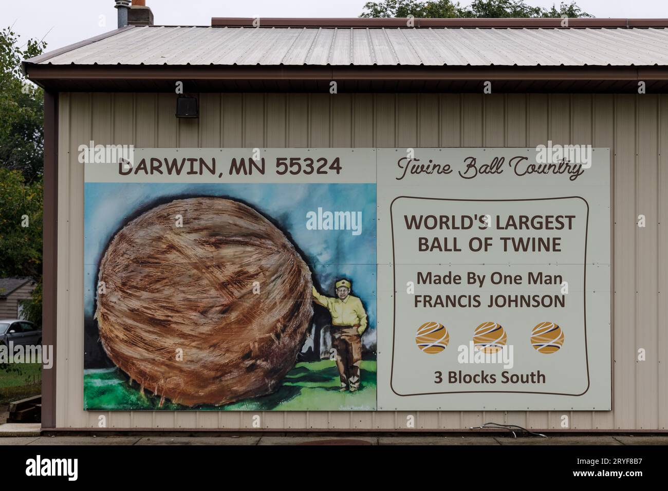World's largest ball of twine, Weird Alley, Darwin, Minnesota Stock