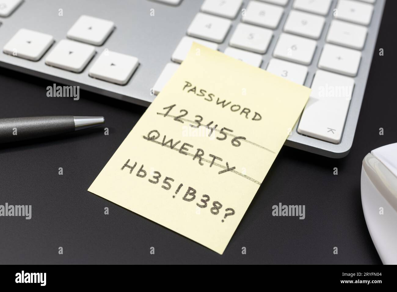 Sticky Note Written Note Hi res Stock Photography And Images Alamy Sticky Note Written Note Hi res Stock Photography And Images Alamy