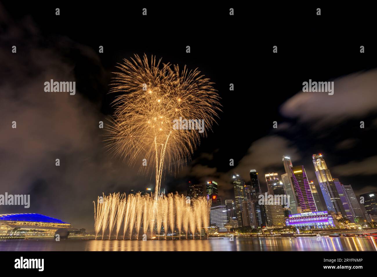 Singapore fireworks display countdown celebration at Marina Bay