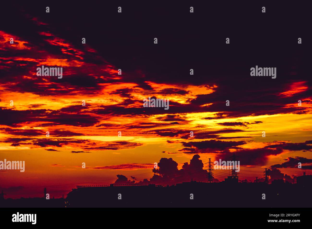 Nostalgic sunset hi-res stock photography and images - Alamy