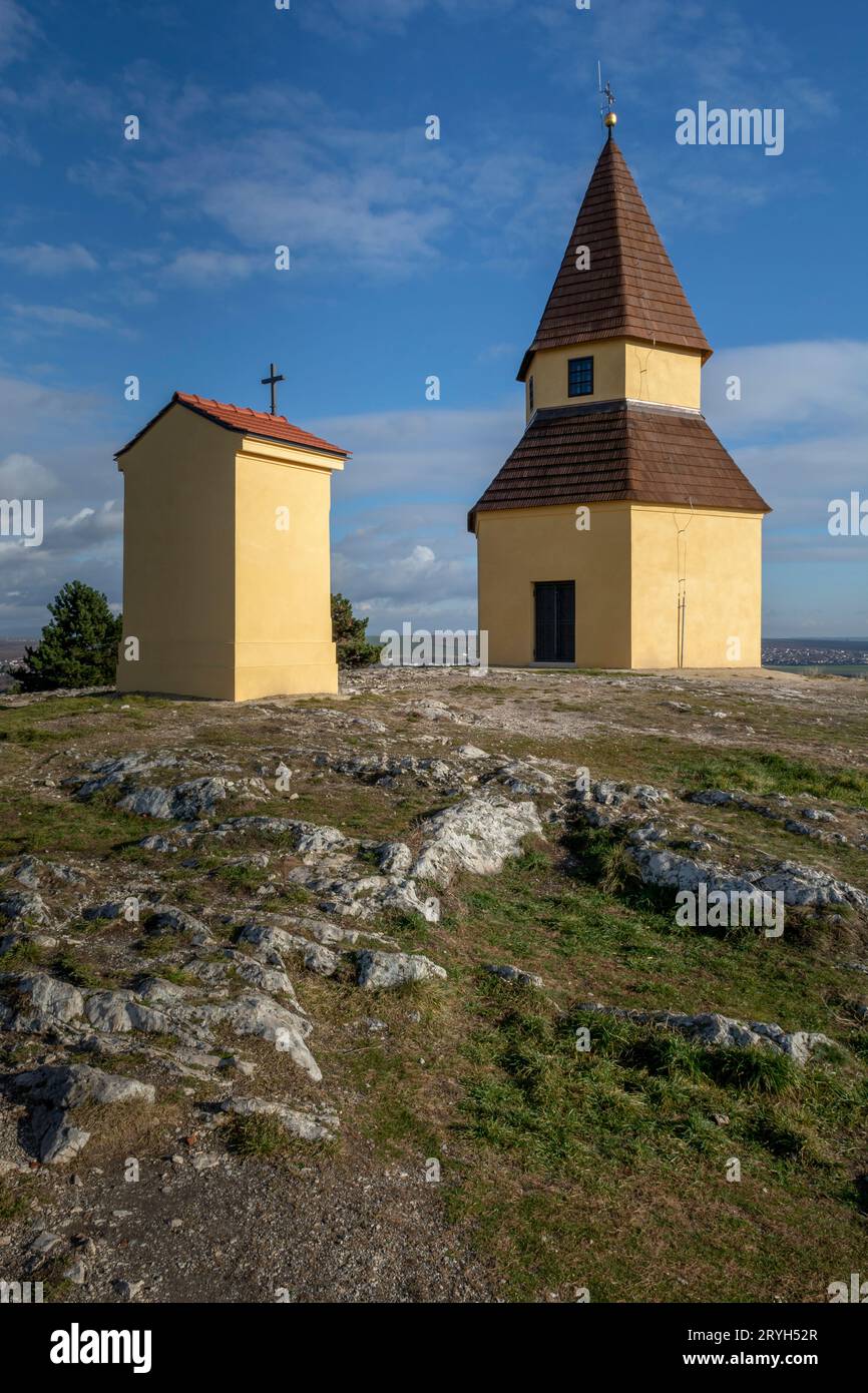 Hill the calvary hi-res stock photography and images - Alamy