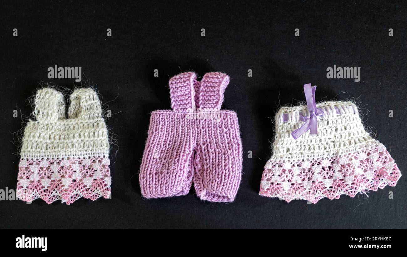 different colors knitted doll clothes, adorable collection of knitted